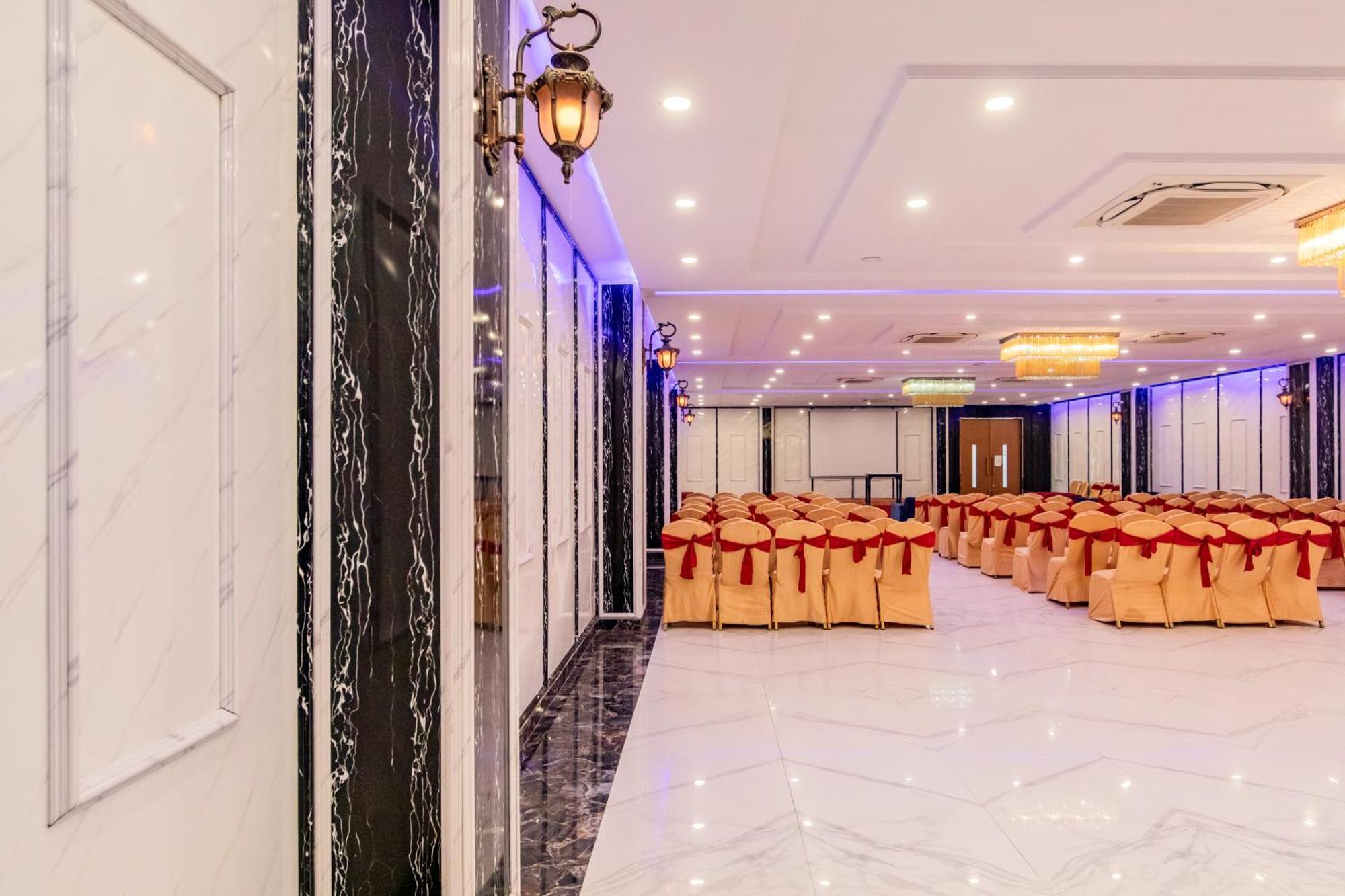 Foxoso Fiori Hotel Jaipur Dış mekan fotoğraf